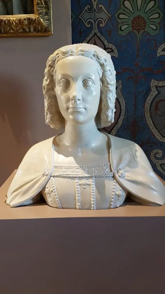 A bust of Queen Claude from The Queen's Gallery at the Royal Château of Blois