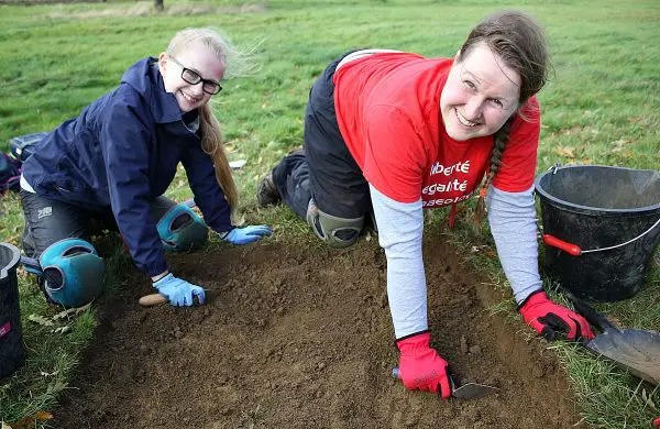 Help us unearth the remains of a Tudor banqueting house built for ...