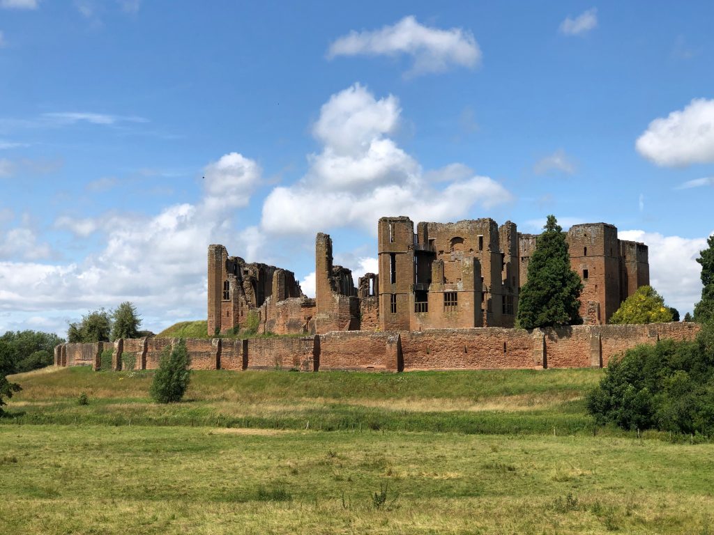A view of Kenilworth Castle